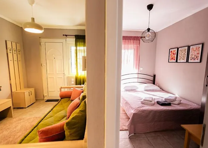 A Little Cosy Central Apartment