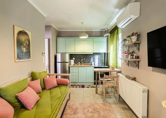 A Little Cosy Central Apartment
